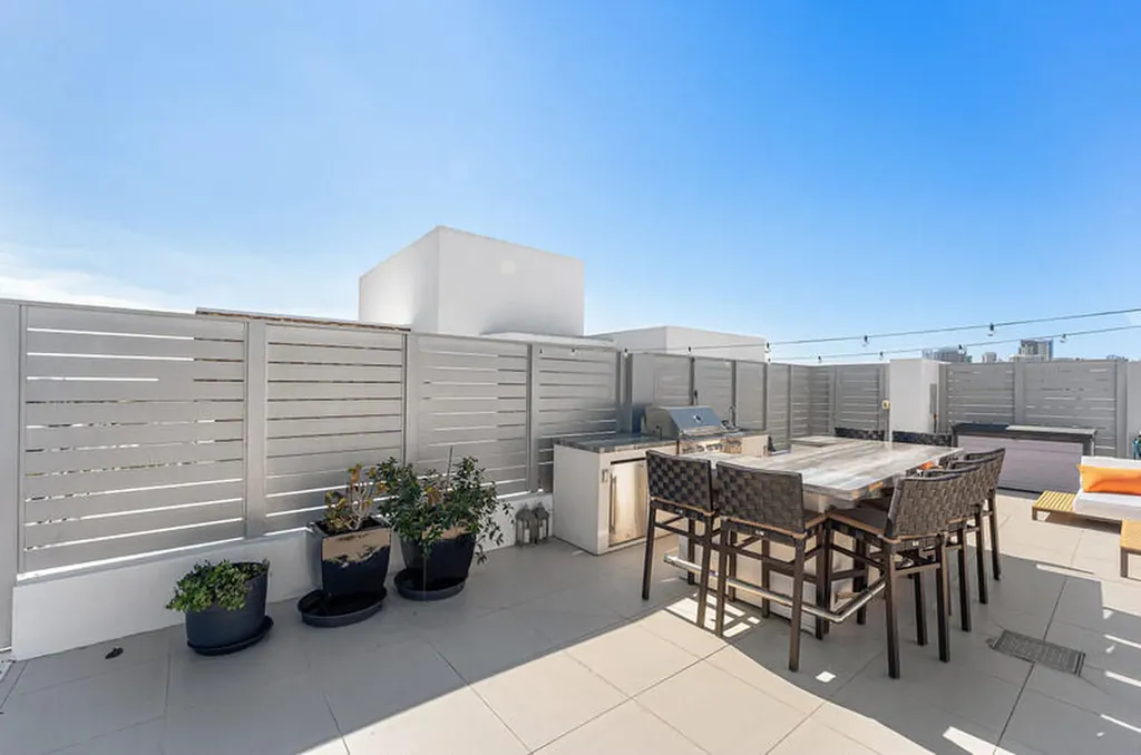 41 Isle Of Venice Drive Fort Lauderdale FL 33301