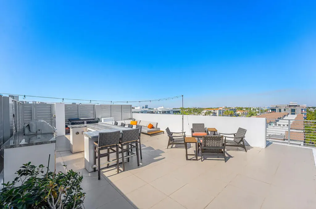 41 Isle Of Venice Drive Fort Lauderdale FL 33301