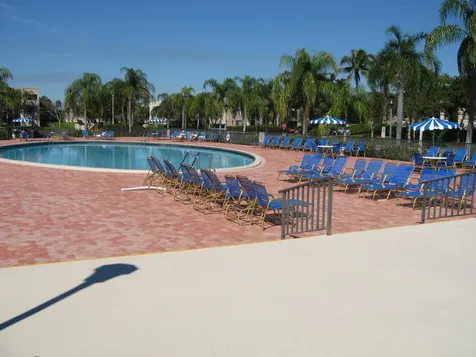 277 Seville L Delray Beach FL 33446