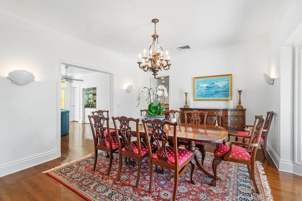 240 Miraflores Drive Palm Beach FL 33480