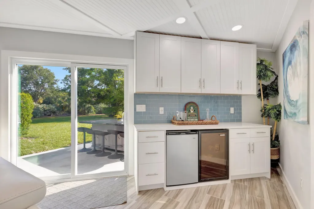 10355 Seagrape Way Palm Beach Gardens FL 33418