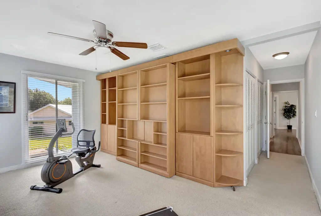 10355 Seagrape Way Palm Beach Gardens FL 33418
