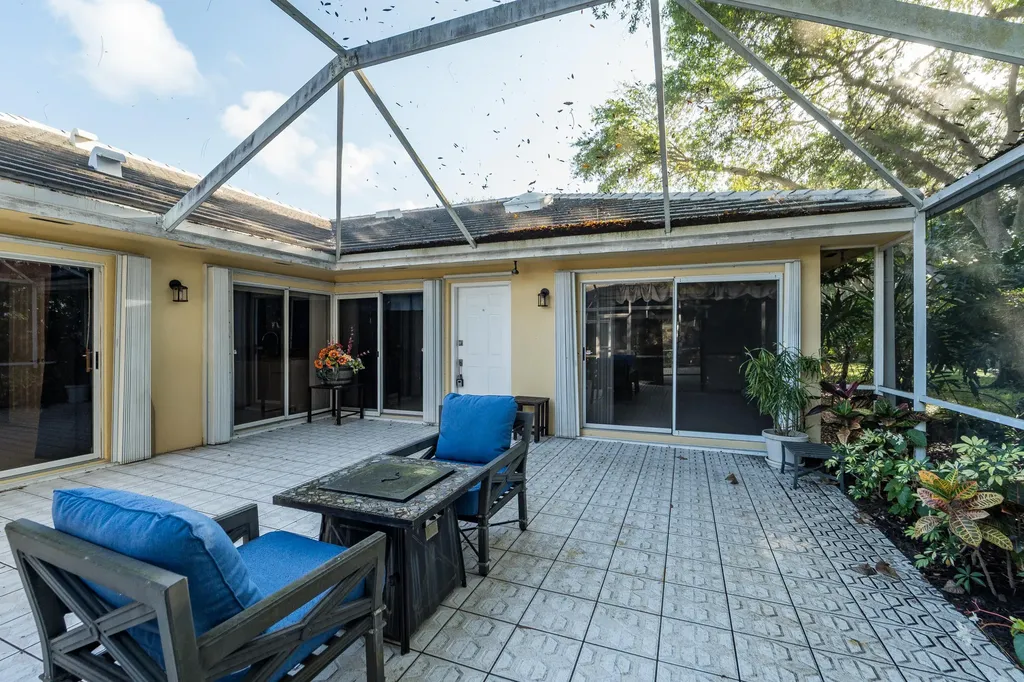 304 Sun Terrace Court Palm Beach Gardens FL 33403