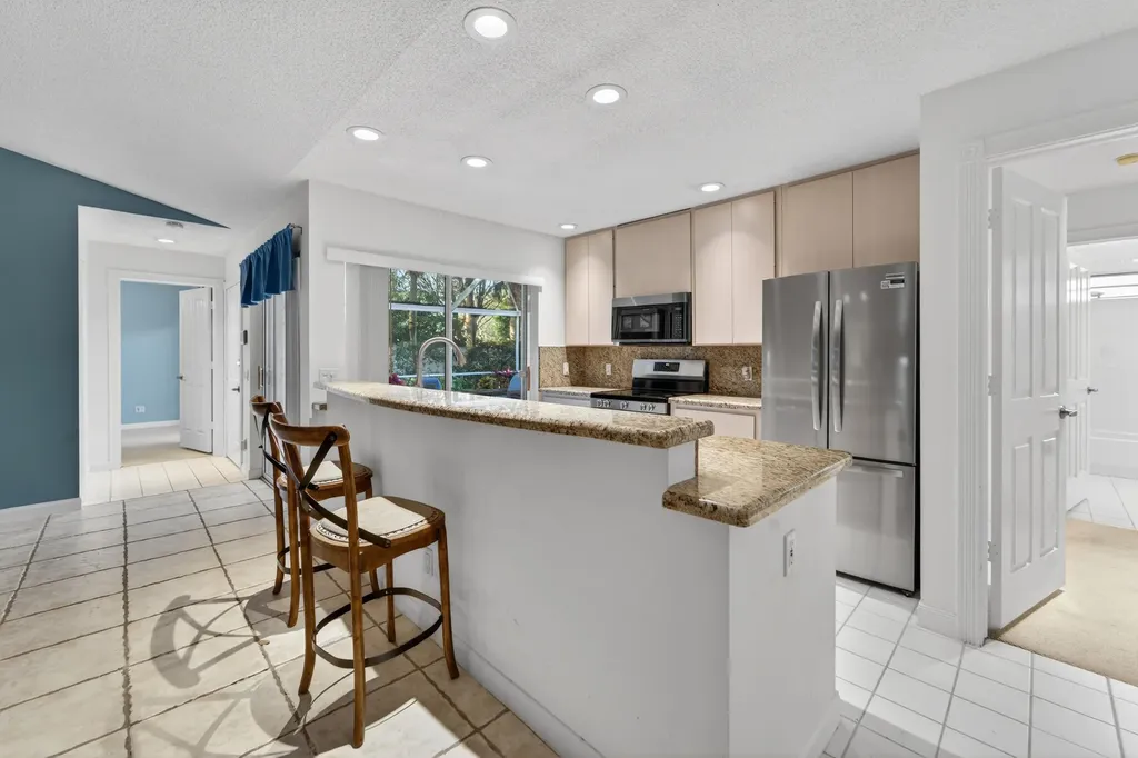 304 Sun Terrace Court Palm Beach Gardens FL 33403