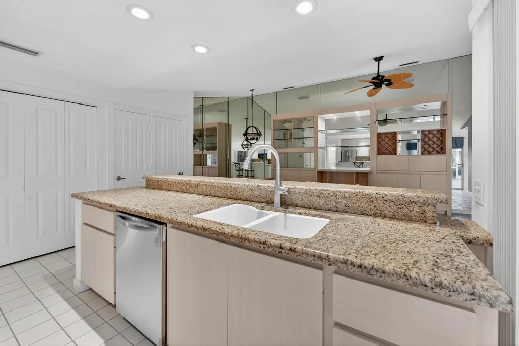 304 Sun Terrace Court Palm Beach Gardens FL 33403
