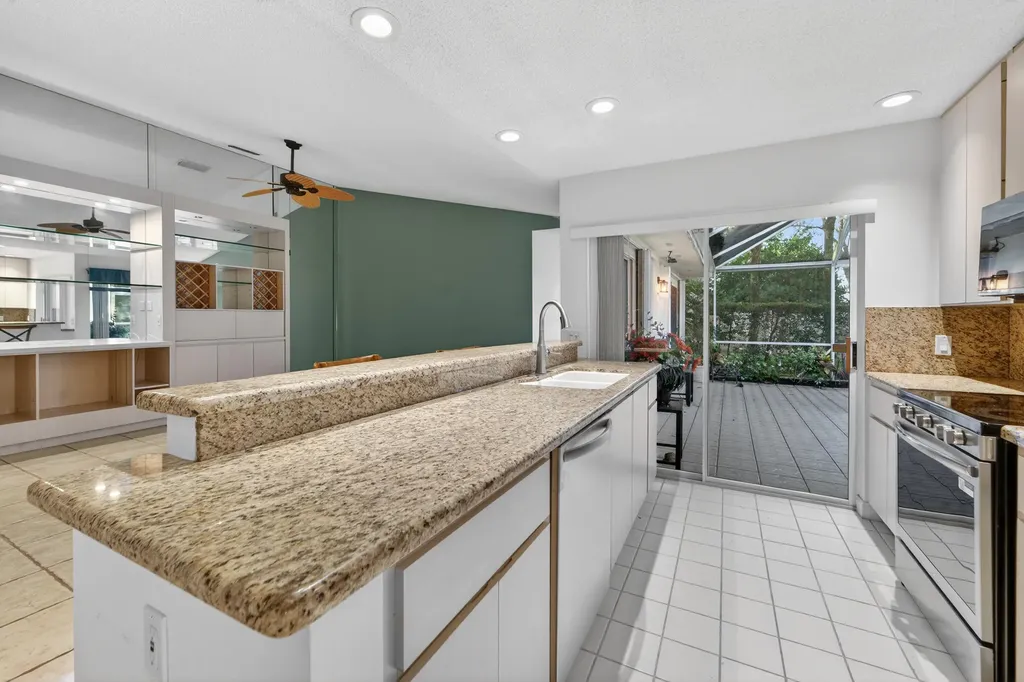 304 Sun Terrace Court Palm Beach Gardens FL 33403