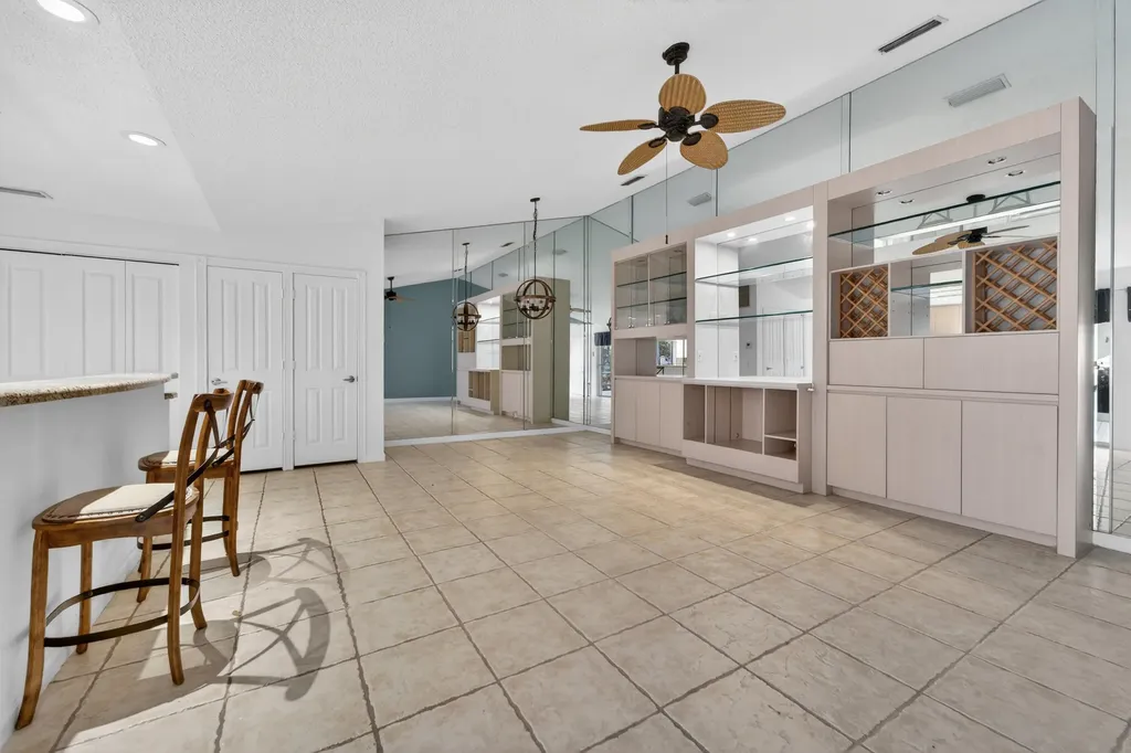 304 Sun Terrace Court Palm Beach Gardens FL 33403