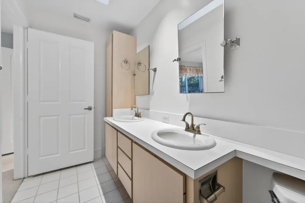 304 Sun Terrace Court Palm Beach Gardens FL 33403