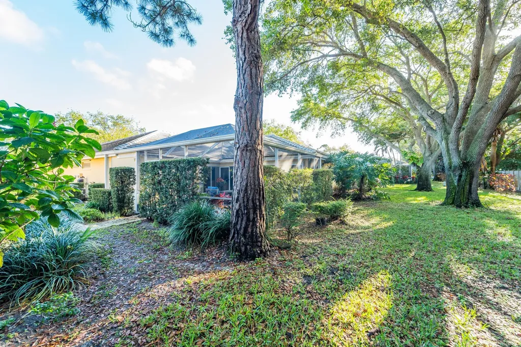 304 Sun Terrace Court Palm Beach Gardens FL 33403