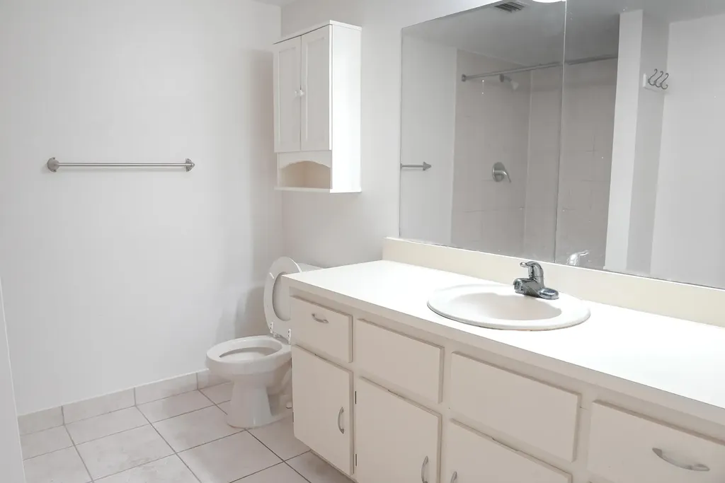 2112 S Cypress Bend Drive Pompano Beach FL 33069