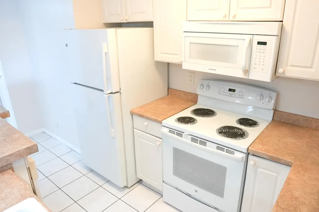 2112 S Cypress Bend Drive Pompano Beach FL 33069