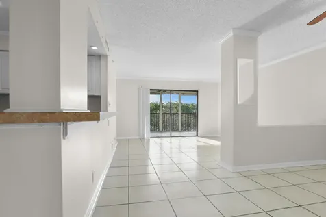 2112 S Cypress Bend Drive Pompano Beach FL 33069