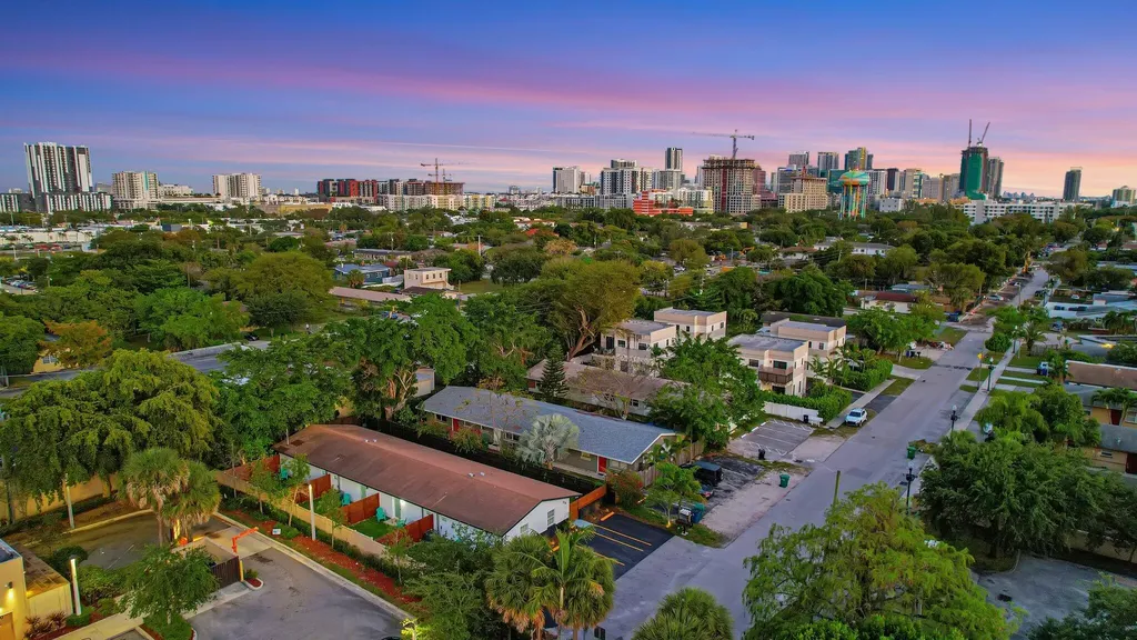 934 NW 4th Avenue Fort Lauderdale FL 33311