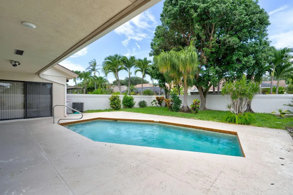 223 E River Park Drive Jupiter FL 33477