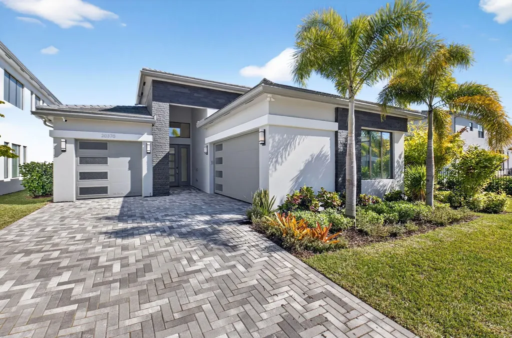 20370 Whistling Straits Way Boca Raton FL 33434