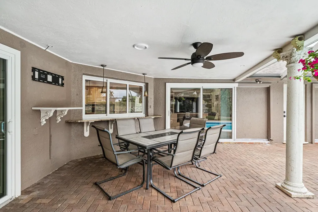 3703 Lowson Boulevard Delray Beach FL 33445