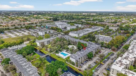 4850 NW 29 Court Lauderdale Lakes FL 33313