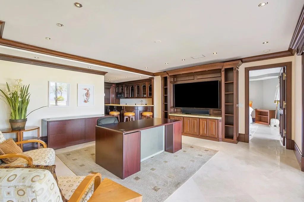 1880 S Ocean Boulevard Manalapan FL 33462