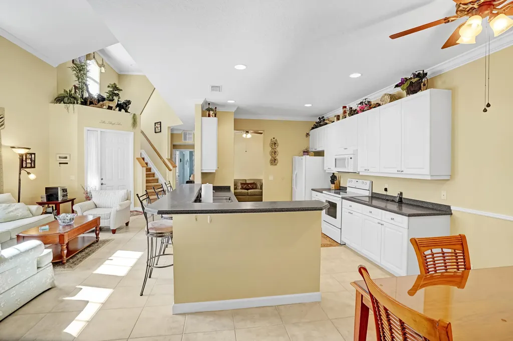 10484 SW Westlawn Boulevard Port St Lucie FL 34987