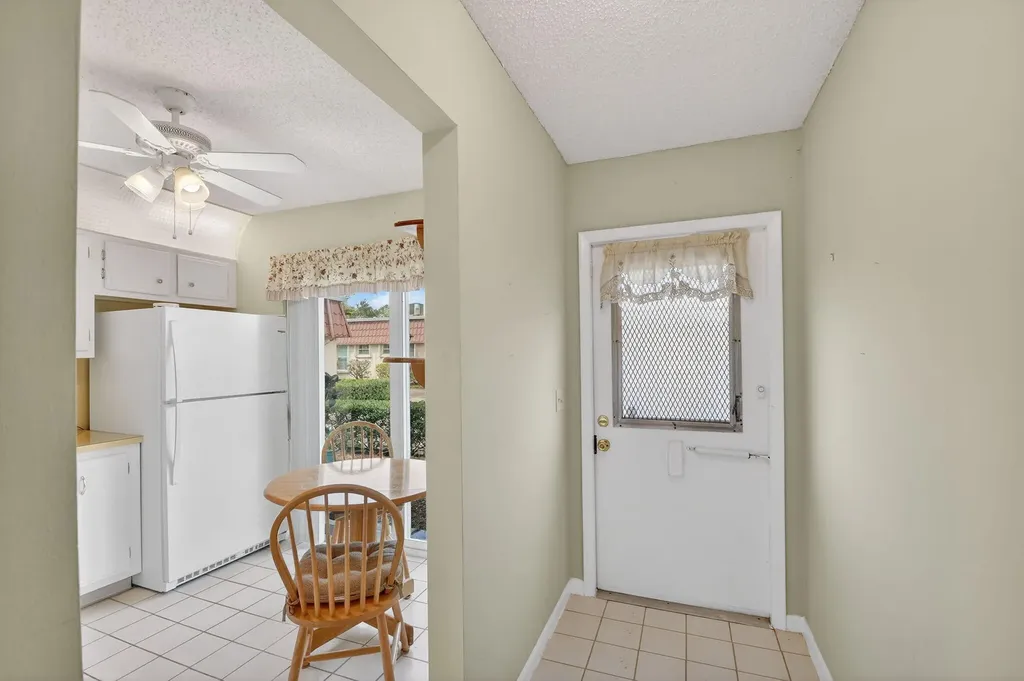 742 Nantucket Circle Lake Worth FL 33467