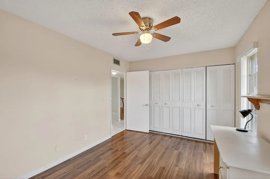 742 Nantucket Circle Lake Worth FL 33467