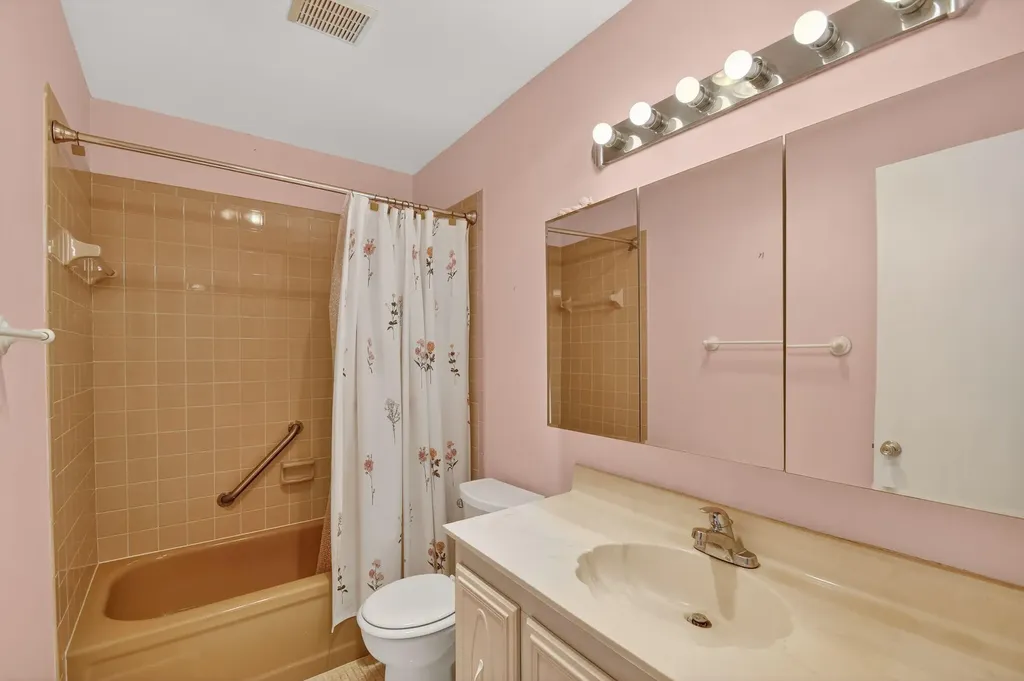 742 Nantucket Circle Lake Worth FL 33467