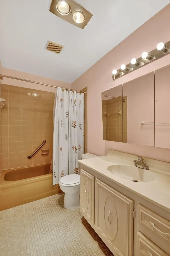 742 Nantucket Circle Lake Worth FL 33467