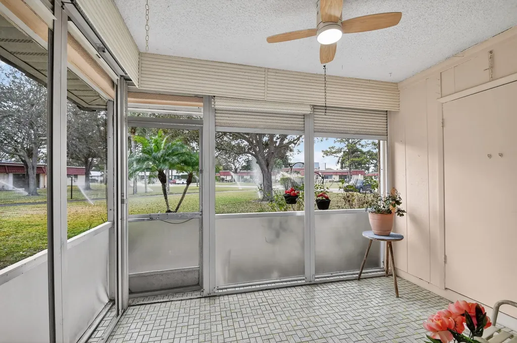 742 Nantucket Circle Lake Worth FL 33467
