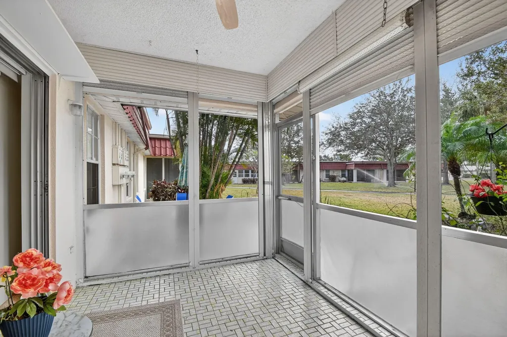 742 Nantucket Circle Lake Worth FL 33467