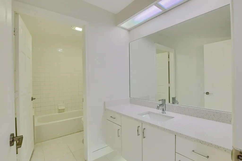 18165 Blue Lake Way Boca Raton FL 33498