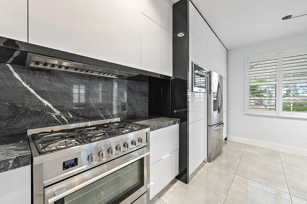 729 Duchess Court Palm Beach Gardens FL 33410