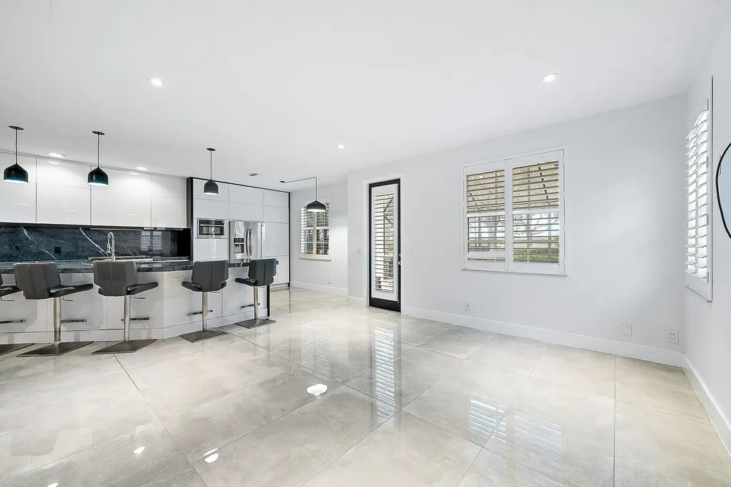 729 Duchess Court Palm Beach Gardens FL 33410
