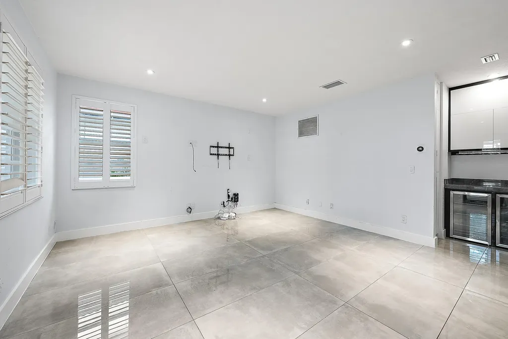 729 Duchess Court Palm Beach Gardens FL 33410