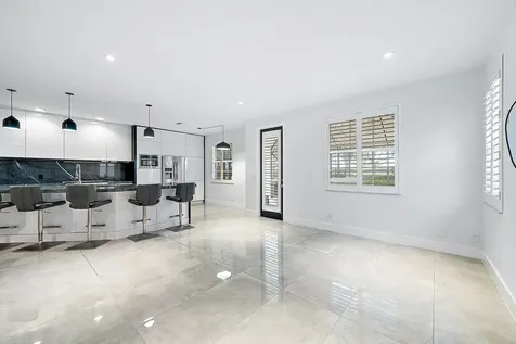 729 Duchess Court Palm Beach Gardens FL 33410