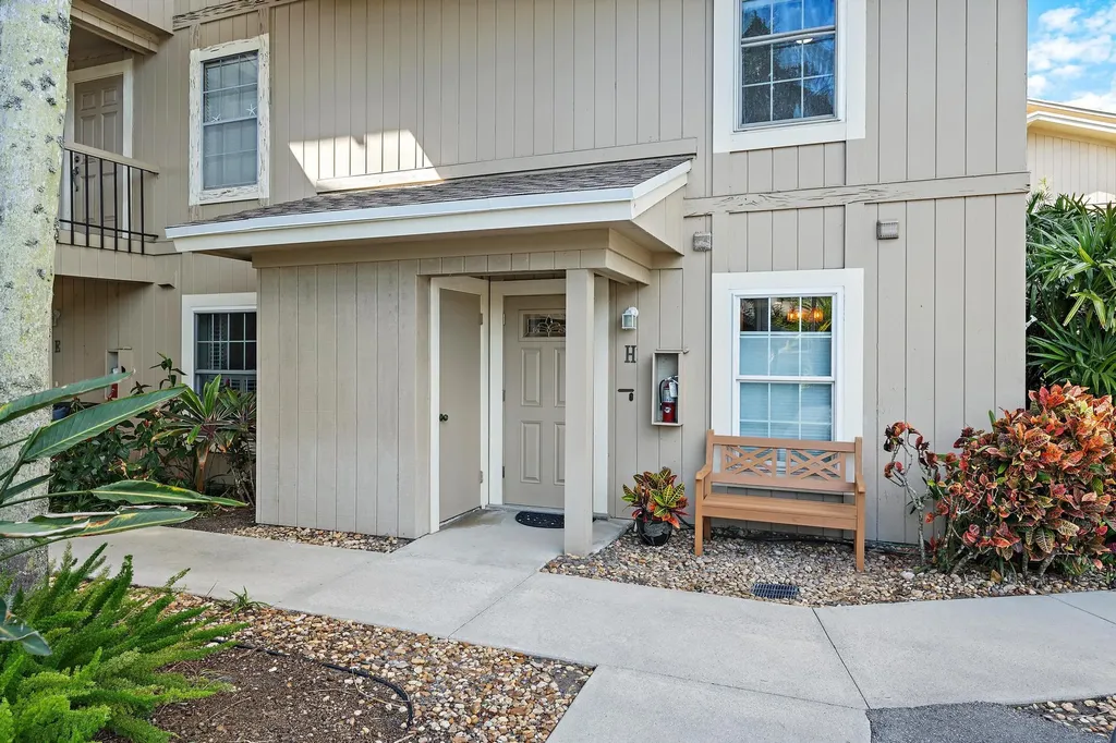 9170 SE Riverfront Terrace Jupiter FL 33469