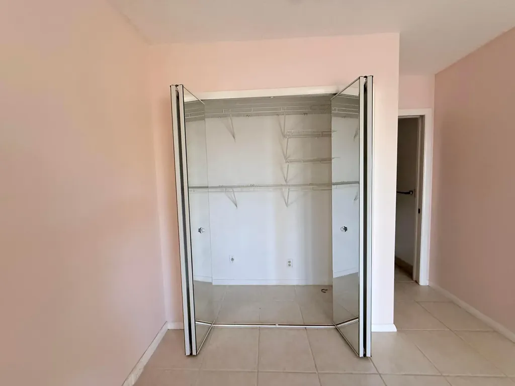 4108 Oakridge V Deerfield Beach FL 33442