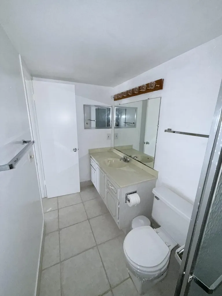 4108 Oakridge V Deerfield Beach FL 33442