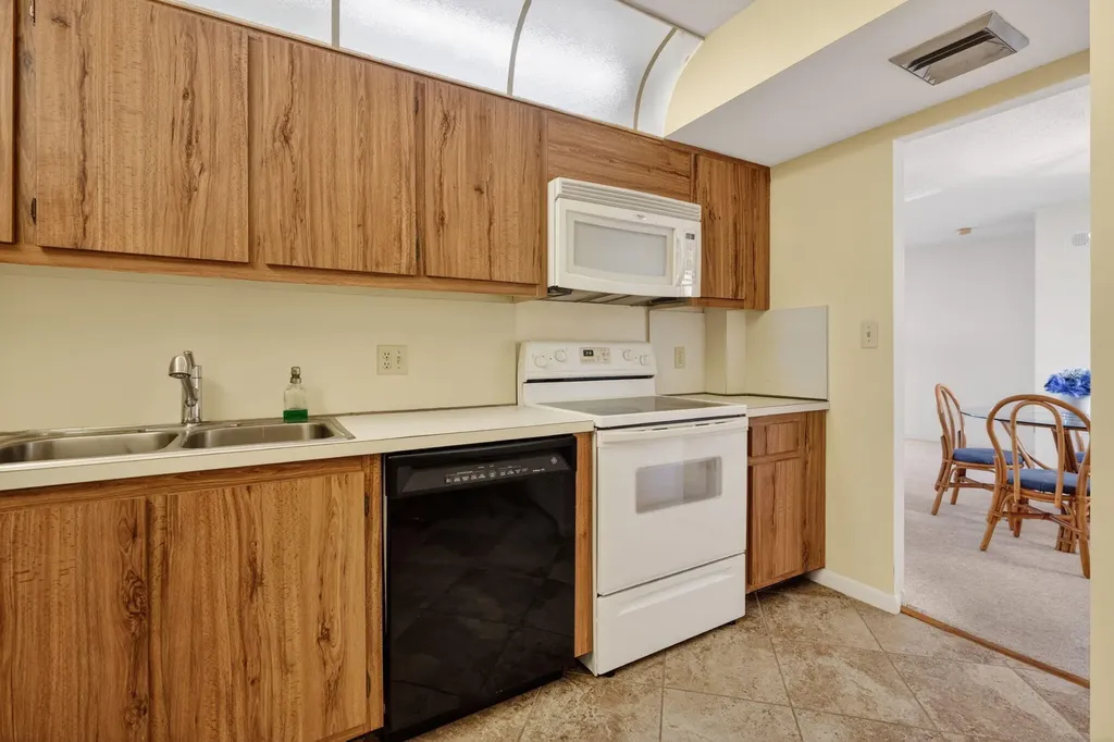 100 Ocean Trail Way Jupiter FL 33477