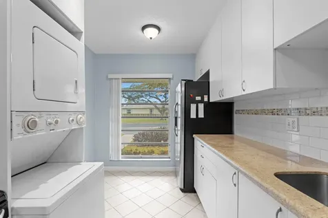 8555 Bella Vista Drive Boca Raton FL 33433