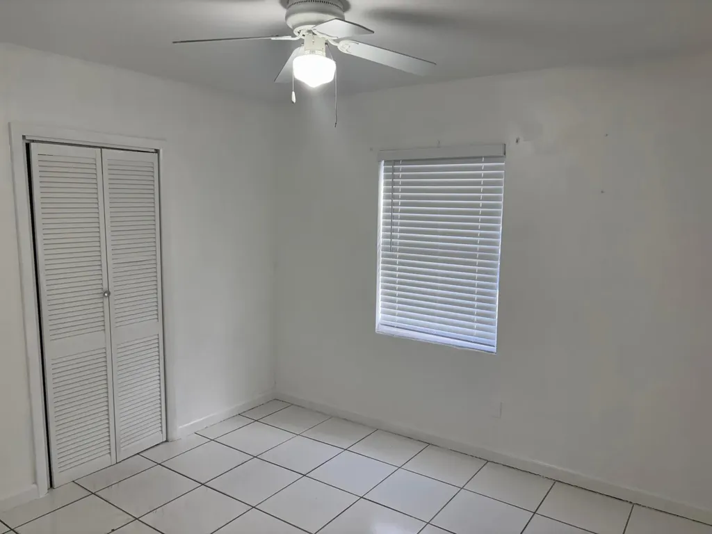 4369 State Drive West Palm Beach FL 33406