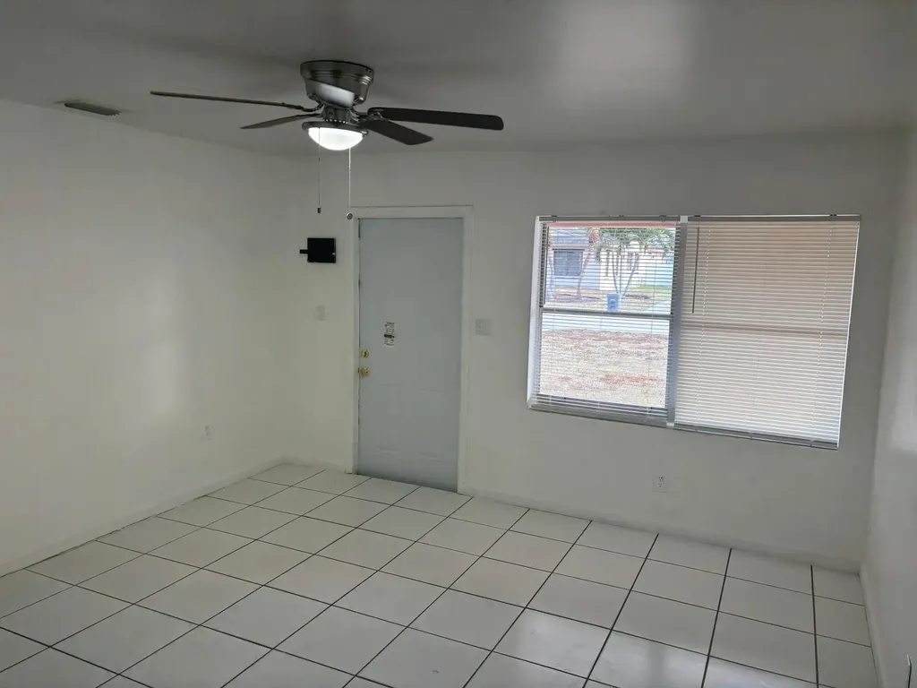 4369 State Drive West Palm Beach FL 33406