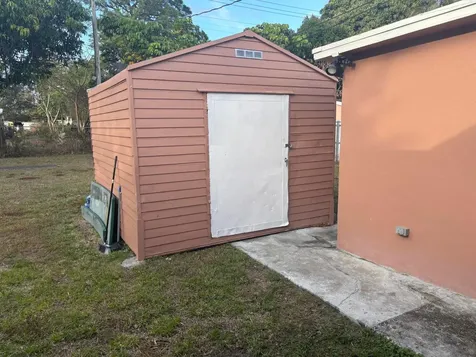 4369 State Drive West Palm Beach FL 33406