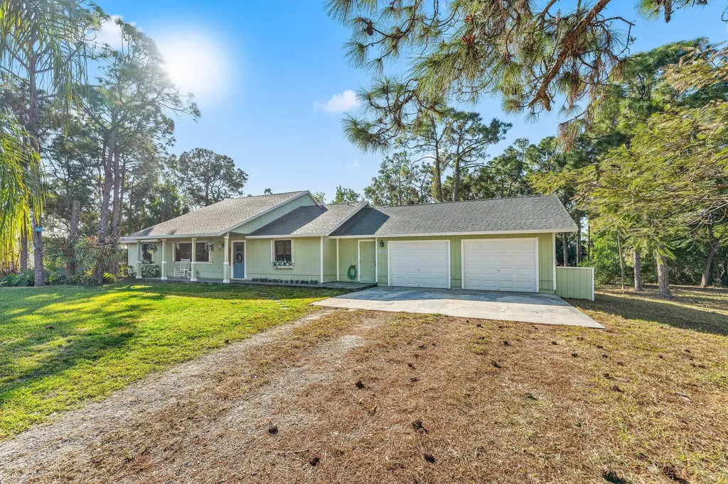 17956 46th Court N The Acreage FL 33470