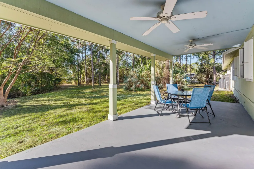 17956 46th Court N The Acreage FL 33470