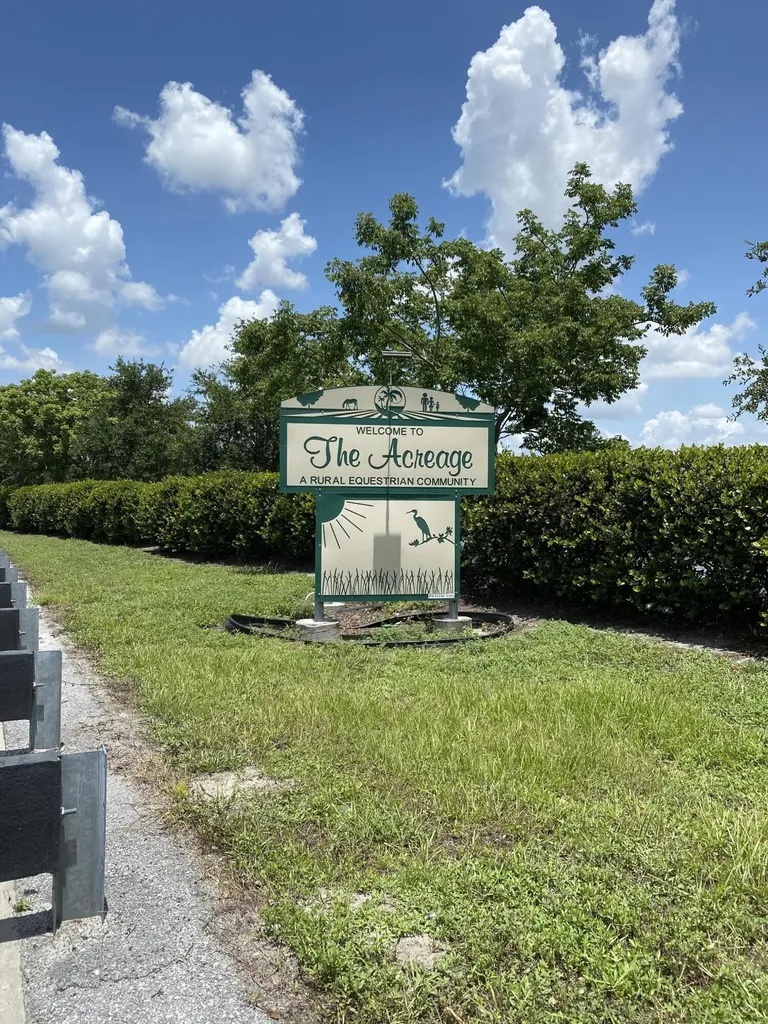 17956 46th Court N The Acreage FL 33470