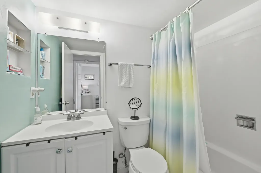 18081 SE Country Club Drive Jupiter FL 33469