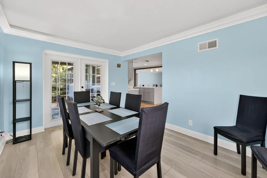 1223 Isle Court Boynton Beach FL 33426