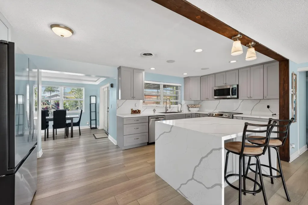 1223 Isle Court Boynton Beach FL 33426
