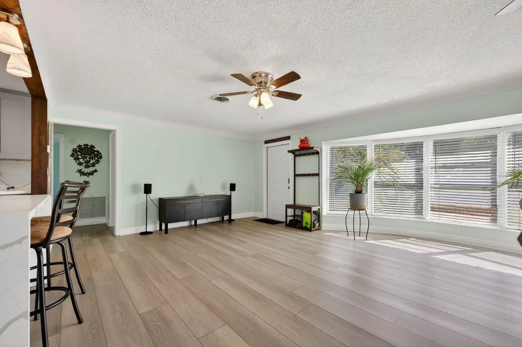 1223 Isle Court Boynton Beach FL 33426