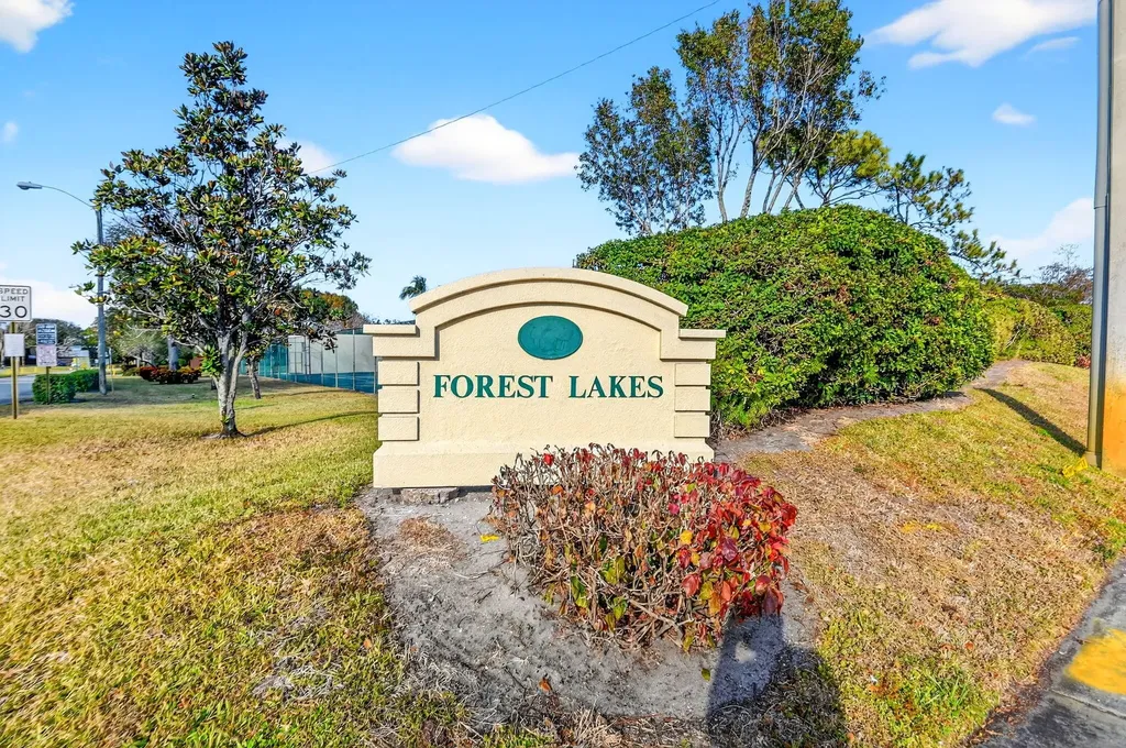 1545 W Forest Lakes Circle W West Palm Beach FL 33406